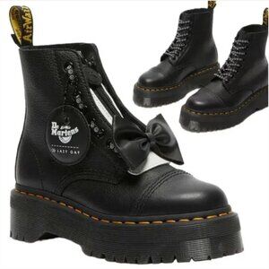 Dr. Martens Lazy Oaf Tuxedo Boots Size 8 US Women's